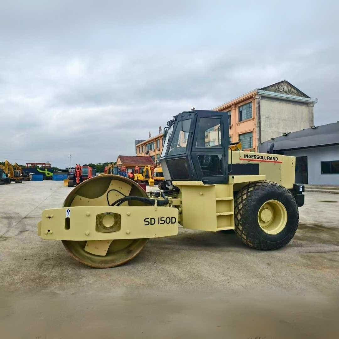 Vibrocompactador Ingersoll Rand SD-150D 2019 — foto 1 de 9