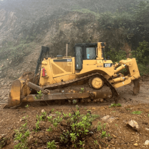 2Bulldozer CAT D8T 2010