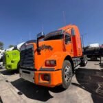2018 Kenworth tractocamiÓn t800 (Naranja)