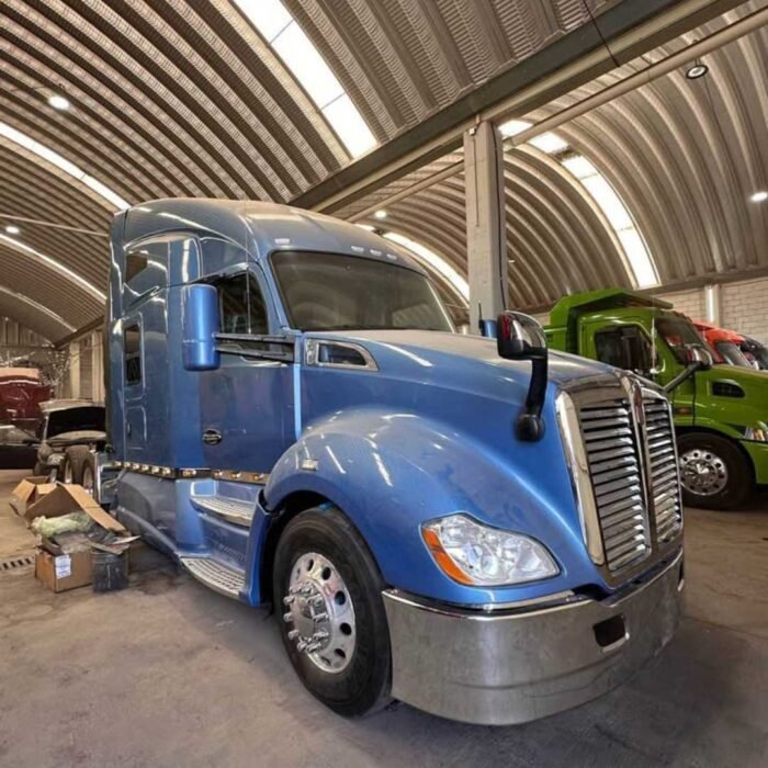 Tractocamión Kenworth T680 2014 - Image 2
