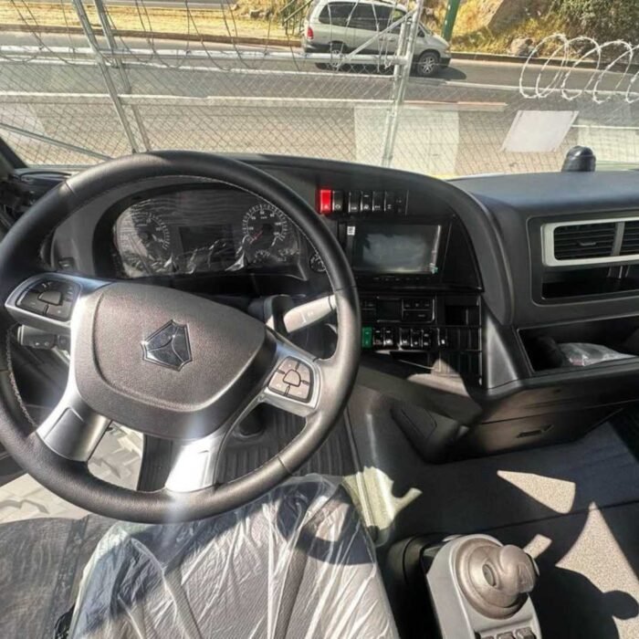 2025 Sitrak g7h 540hp 90 toneladas - Image 5