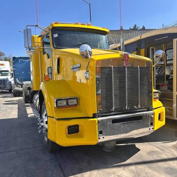 2017 Kenworth fierros grandes T800 - Image 1