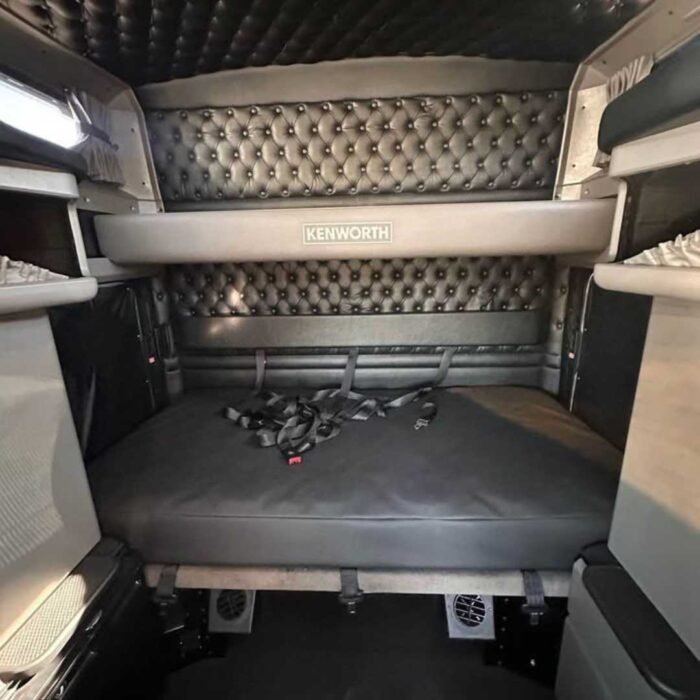 2020 Kenworth w900 - Image 18