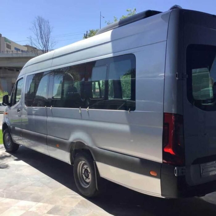 2024 Mercedes-Benz sprinter 517 x-larga turismo de - Image 11