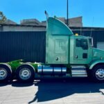 2018 Kenworth nacional con baja federal t800 - Image 4