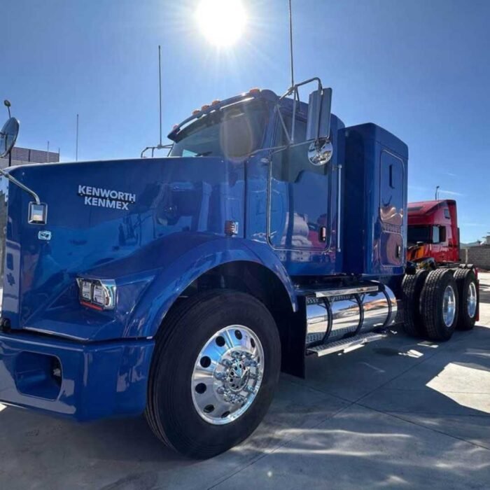 2018 Kenworth T800 - Image 4