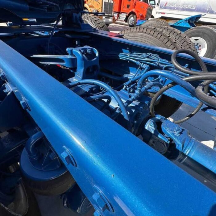 2018 Kenworth T800 - Image 5