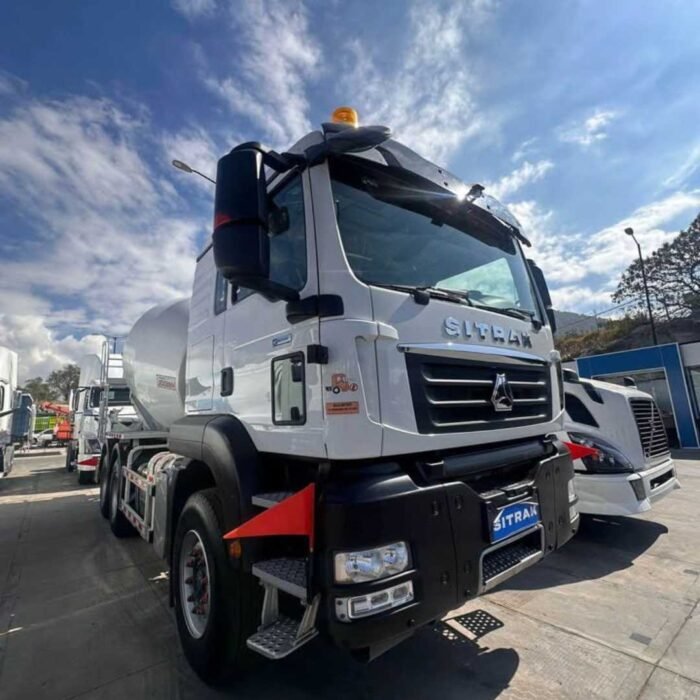 2025 SITRAK g7h 480hp mixer - Image 8