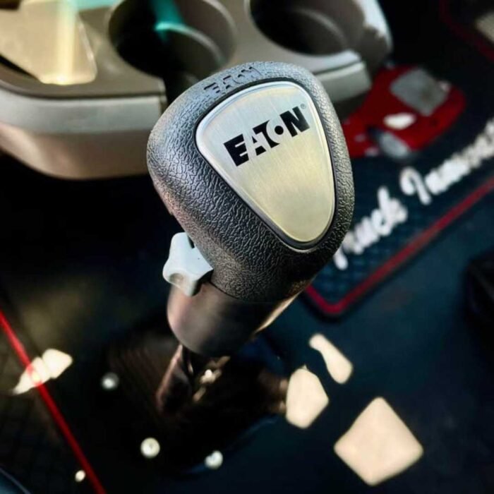 2019 Kenworth T680 - Image 9