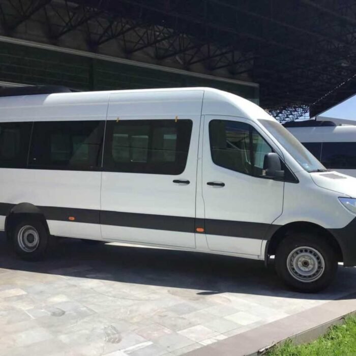 2024 Mercedes-Benz sprinter 517 x-larga turismo de - Image 10