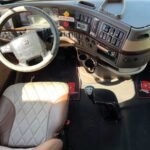 Volvo VNL Panorámico 2019 - Image 10