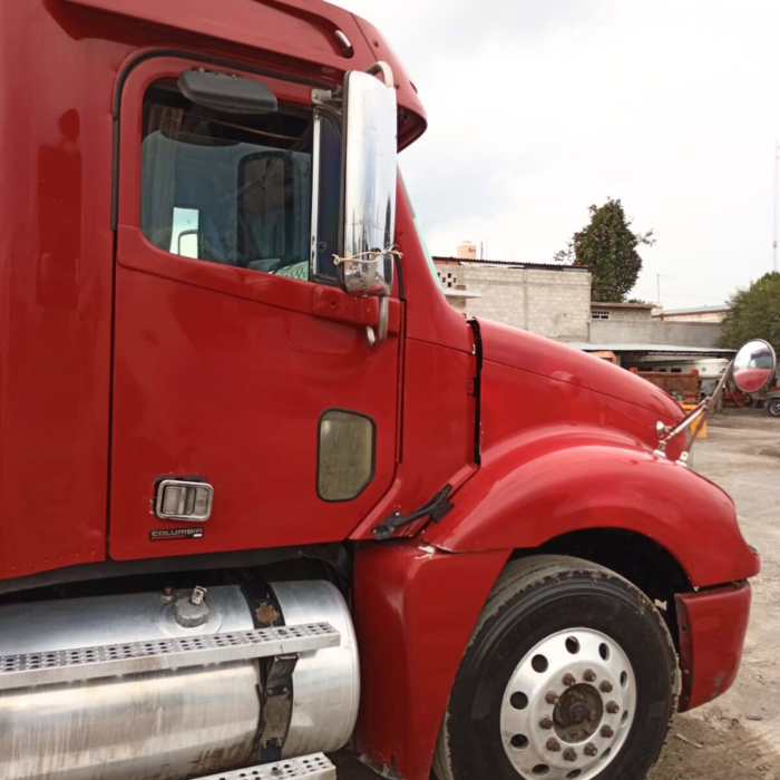 Freightliner Columbia 120 2011 - Image 11