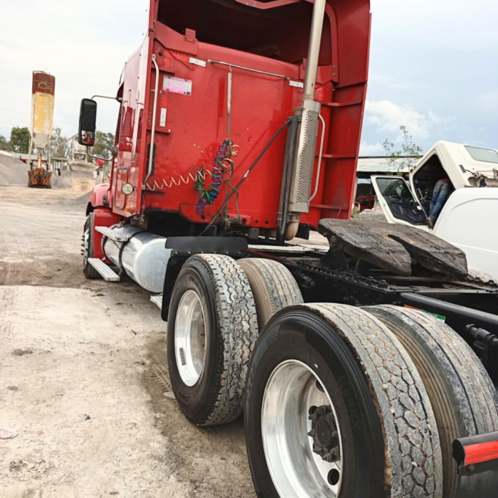 Freightliner Columbia 120 2011 - Image 16