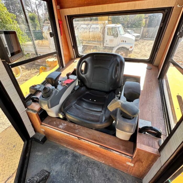 Bulldozer Caterpillar D7 2024 - Image 20
