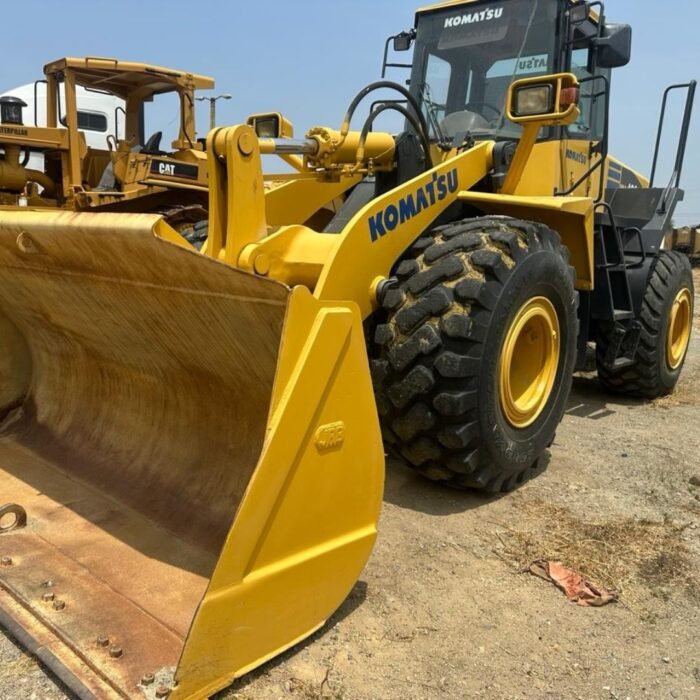Cargador Frontal Komatsu WA400-5L - Image 1