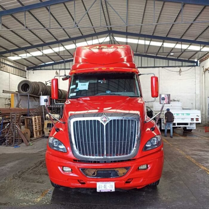 International Prostar Hi-Rise 2017 - Image 2