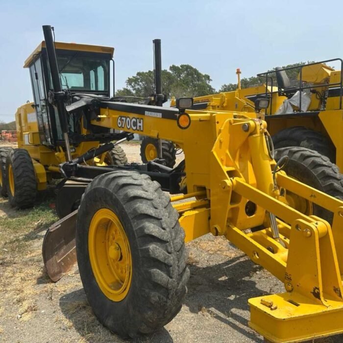 Motoniveladora John Deere 670CH 1998 - Image 4