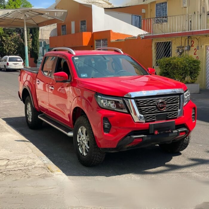 Nissan Frontier 2023 2.5 LE DC 4X2 - Image 1