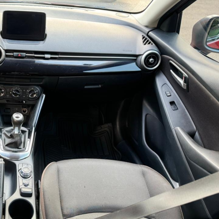 Mazda 2 1.5L Touring 2021 Manual - Image 21