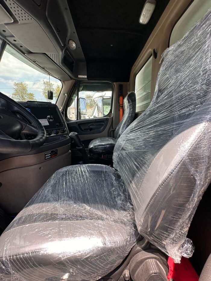 Volteo 14m3 Freightliner Cascadia 2014 - Image 27