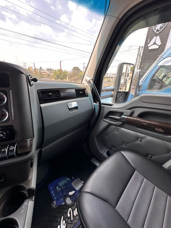 Kenworth T680 2018 - Image 5