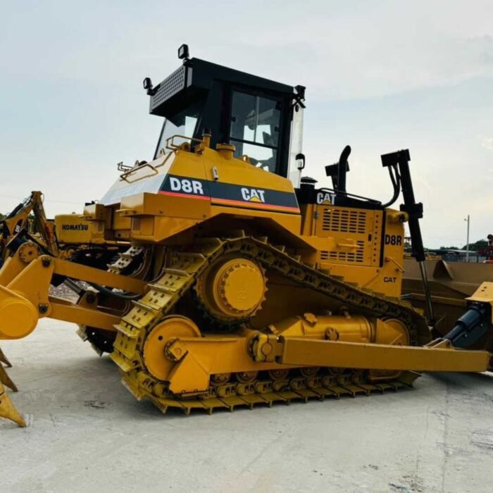 Bulldozer Caterpillar D7 2024 - Image 37