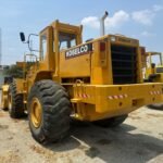 Cargador Frontal Kobelco LK-900 2001 - Image 4