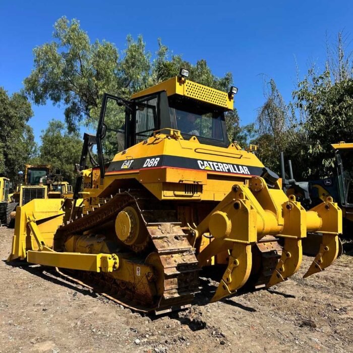 Bulldozer Caterpillar D7 2024 - Image 4