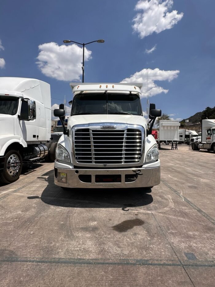Volteo 14m3 Freightliner Cascadia 2014 - Image 24