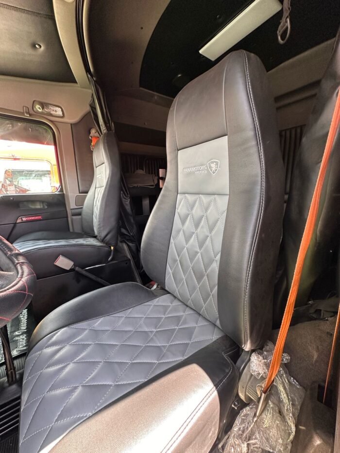 Kenworth T800 2014 - Image 15