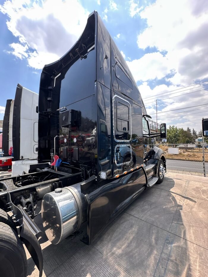 Kenworth T680 2018 - Image 8