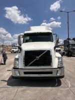 Volvo VNL 2018 - Image 11