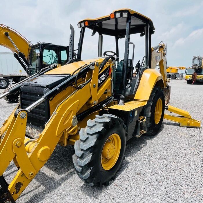Retroexcavadora Caterpillar 420 F2 IT 2017 - Image 11