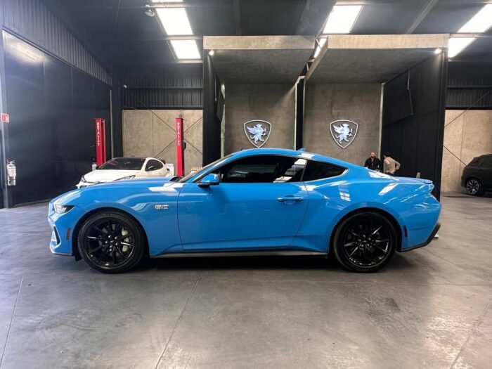Ford Mustang 2024 - Image 8