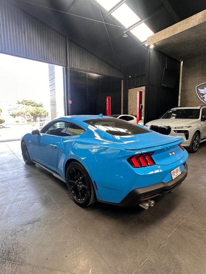 Ford Mustang 2024 - Image 11