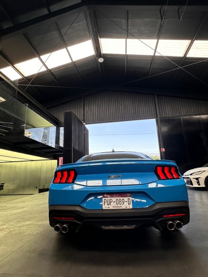 Ford Mustang 2024 - Image 18