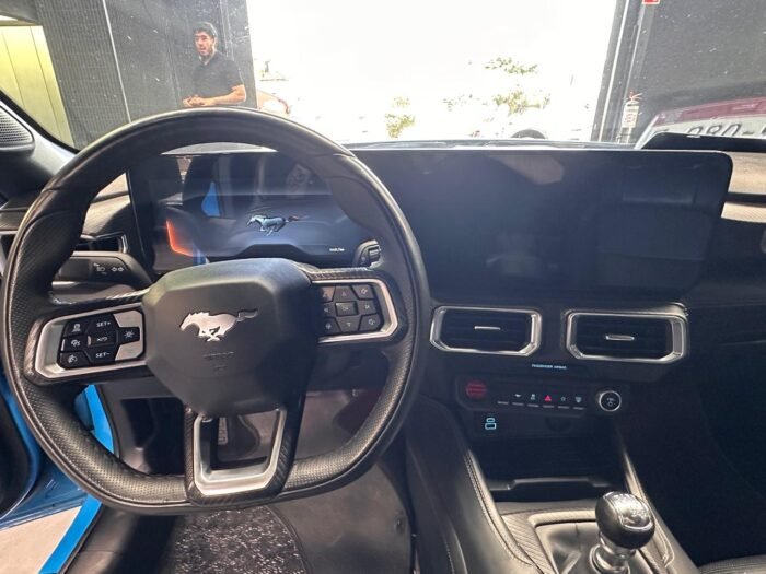 Ford Mustang 2024 - Image 26