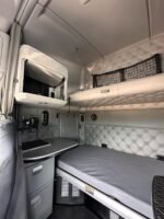 Kenworth T680 2018 - Image 17