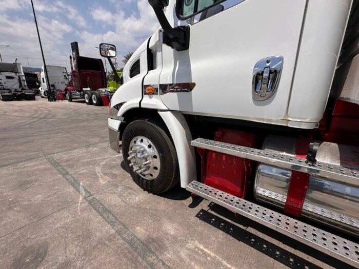 Volteo 14m3 Freightliner Cascadia 2014 - Image 5