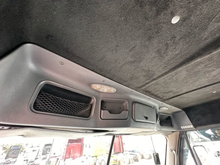 Volteo 14m3 Freightliner Cascadia 2014 - Image 2