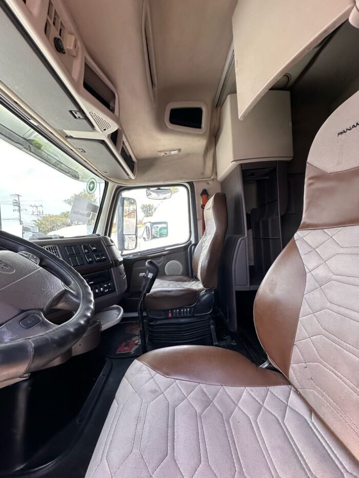 Volvo VNL 2018 - Image 23