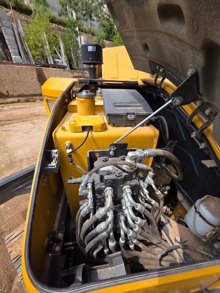 Excavadora XCMG XE55GA 2023 5.7 t. - Image 20