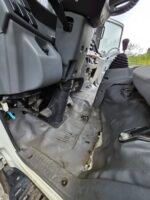 Isuzu Elf 400 2008 con Cama Plana 6 m. x 2 m. - Image 11