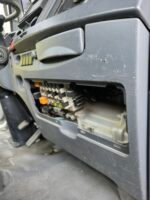 Isuzu Elf 400 2008 con Cama Plana 6 m. x 2 m. - Image 9