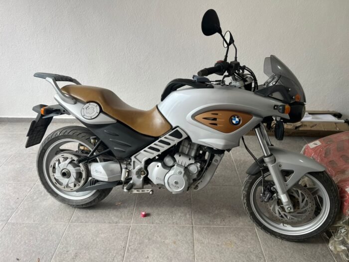 Motocicleta BMW F650 CS Scarver 2002 - Image 1