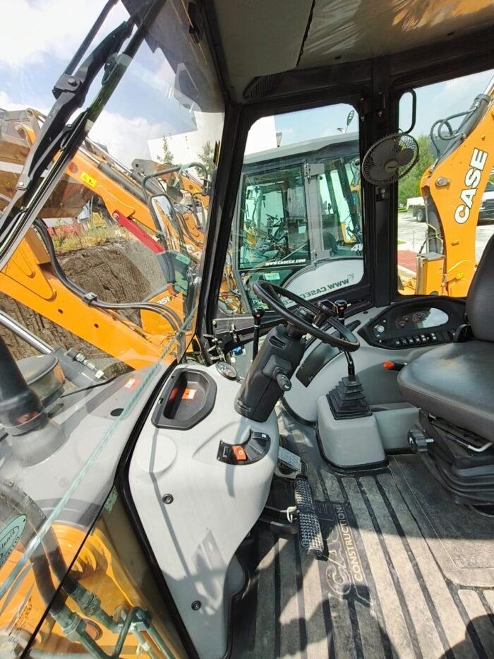 Retroexcavadora CASE 770EX-4WD 2022 - Image 15