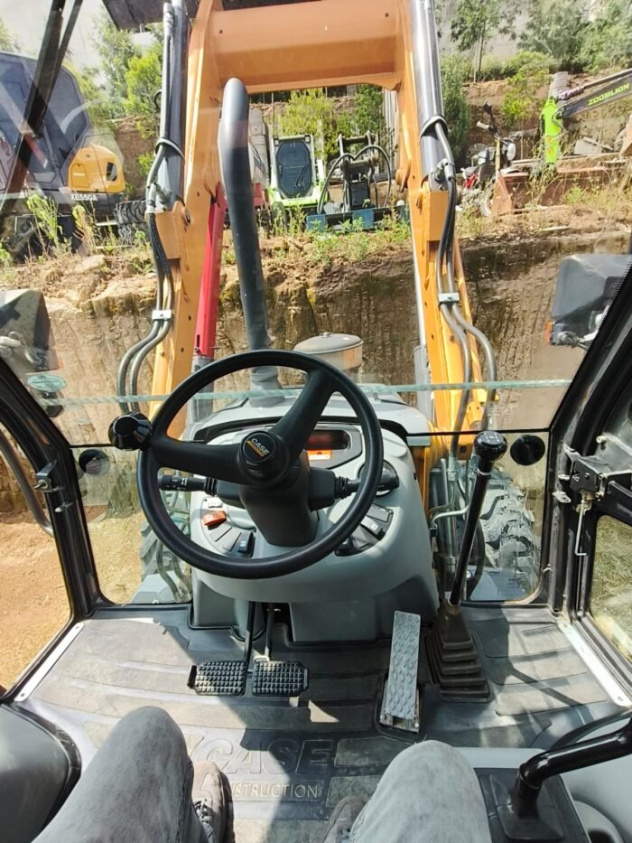 Retroexcavadora CASE 770EX-4WD 2022 - Image 13