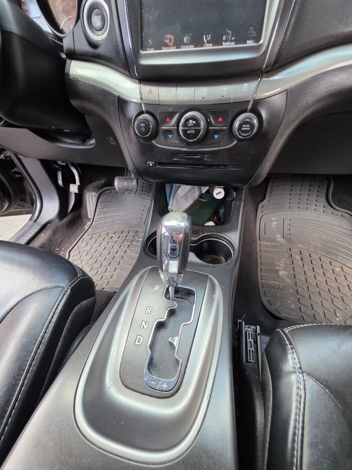 Camioneta Dodge Journey 2018 - Image 17