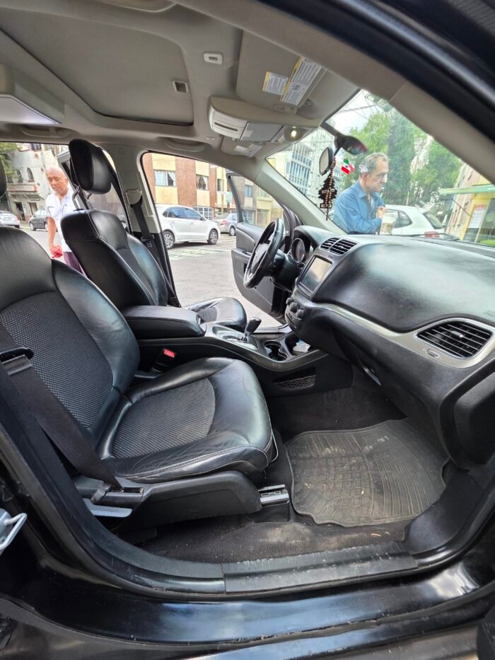 Camioneta Dodge Journey 2018 - Image 13