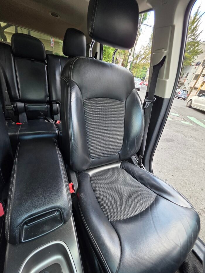 Camioneta Dodge Journey 2018 - Image 14